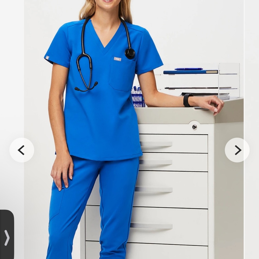 Blue Figs Scrub Set